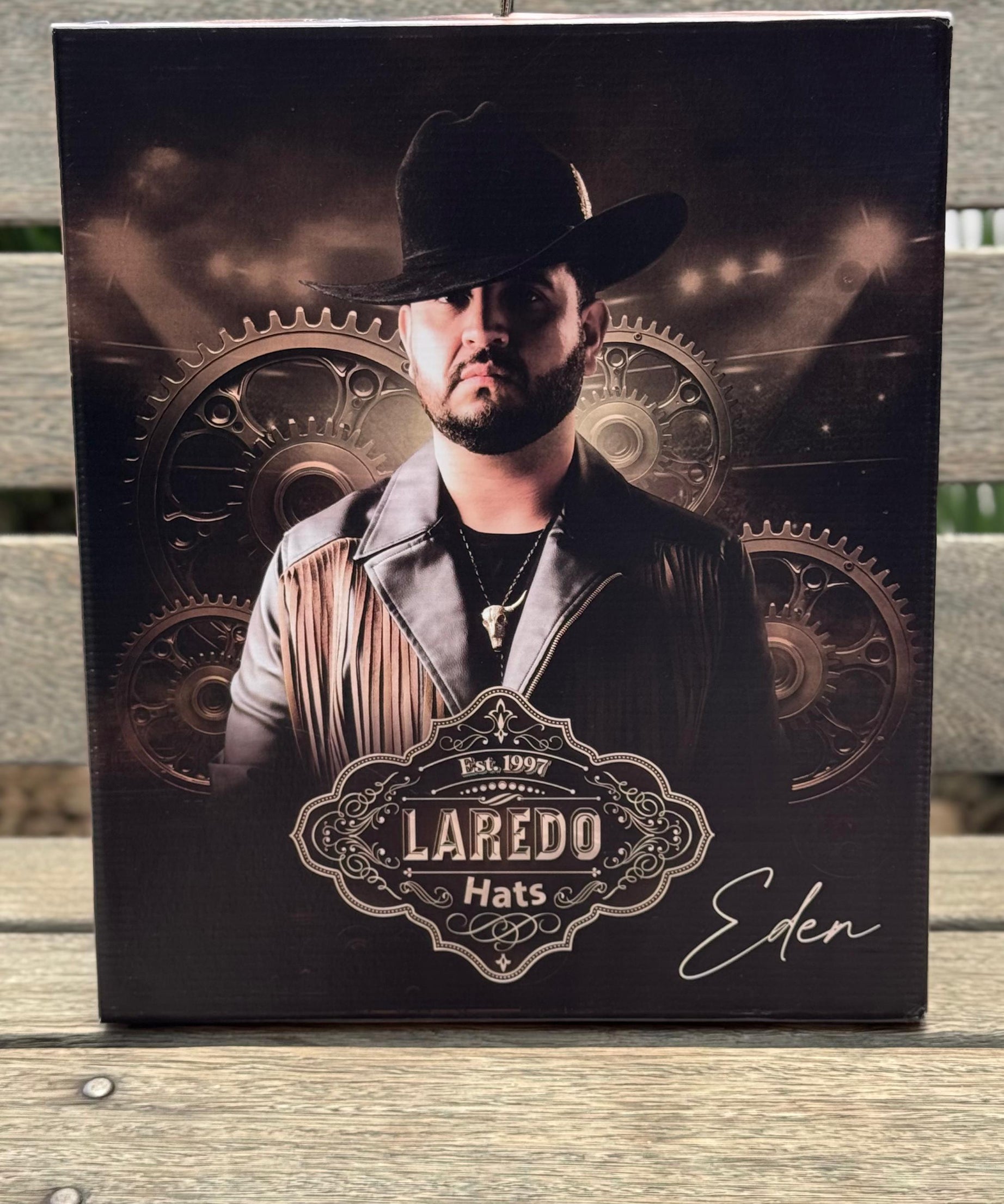 Texana Laredo Sinaloa Nuez x Edén Muñoz 4X